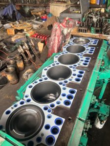 Dịch vụ sửa chữa ✓ bảo trì máy phát điện tại Đà Nẵng. Chuyên ✓Máy Phát Điện Công Nghiệp✓ Ba Pha✓ Chạy Dầu Diesel Công Suất 20 - 3200KVA.